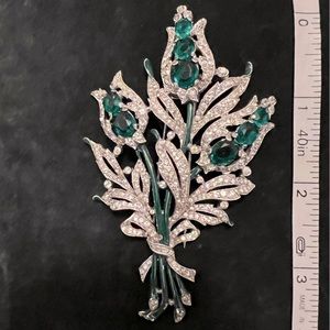 Vintage Rhinestone Pin